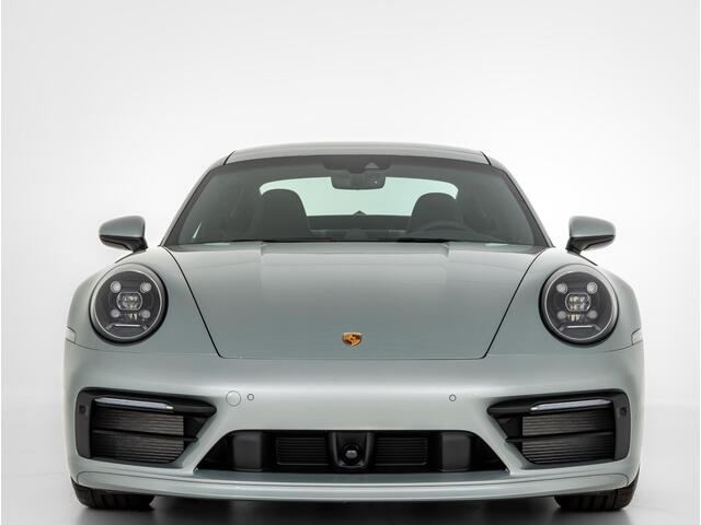 Porsche 911 Carrera 4S Ben Pon Jr. Edition | 1 of 20