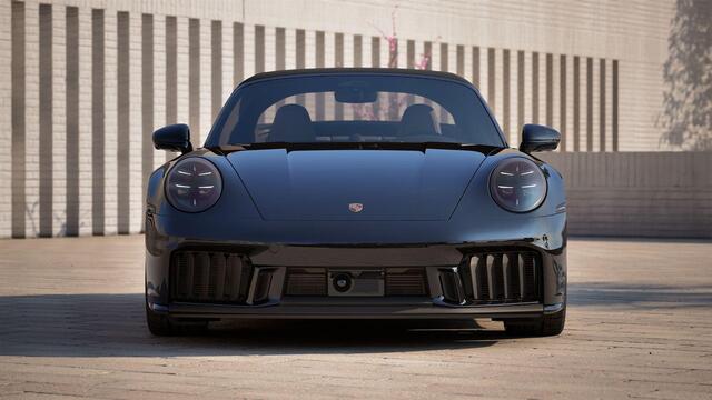 Porsche 911 3.6 T-Hybrid 4 GTS , Exclusive Manufaktur, PPF Front, noselift, Bose, sport chrono, InnoDrive, matrix-LED, NP315k