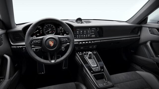 Porsche 911 Carrera GTS