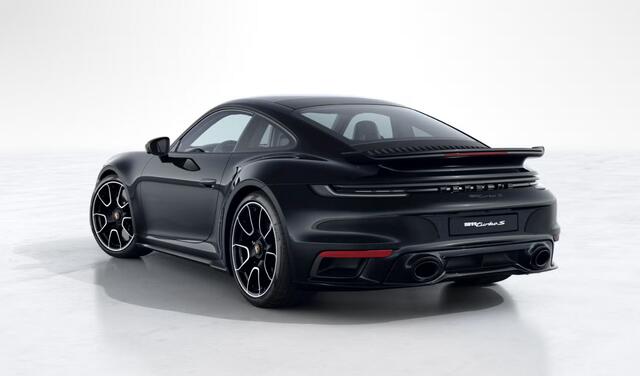 Porsche 911 Turbo S