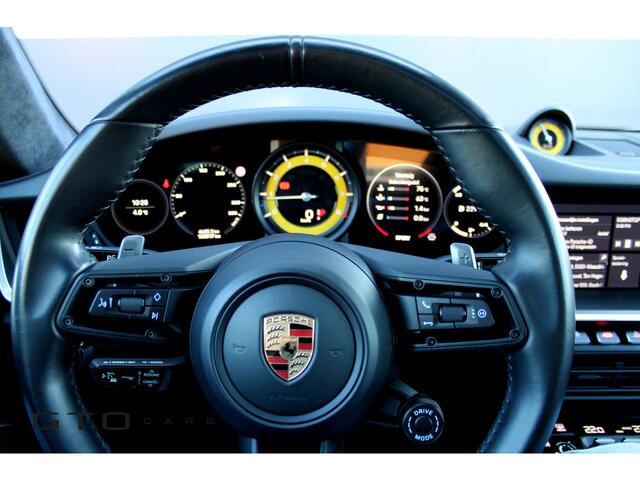 Porsche 992 911 3.0 Carrera 4S 4 wielbesturing/Burmester/Keramisch/SportDesign/Sportuitlaat/Origineel NLD/Dealer onderhouden
