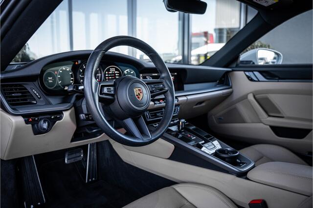 Porsche 992 911 3.0 Carrera S - Sport Design l Krijt Grijs l Panorama l Bose