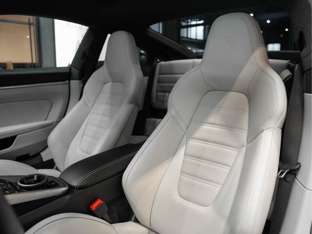 Porsche 992 911 Turbo S Sport Pakket Exclusive Manufaktur 911 3.8 Turbo S Burmester Innodrive