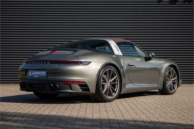 Porsche 992 911 Targa 4 3.0 Lammertink special l Sport Design l Sport Chrono