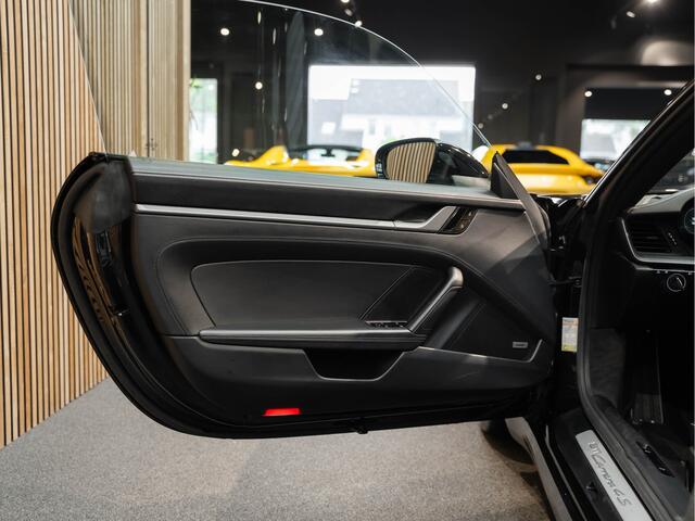 Porsche 992 911 Carrera 4S Aero-Kit Volleder 911 3.0 Carrera 4S BOSE Pano ACC