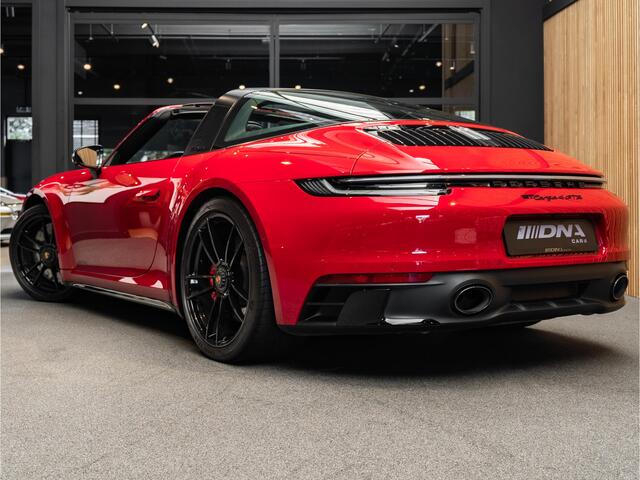 Porsche 992 911 Targa 4 GTS PDCC Lift Innodrive 911 Carrera 4 GTS BOSE Exclusive Manufaktur