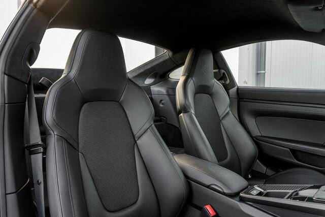 Porsche 992 911 GT3 Touring PDK - PTS Dolomite Silver - Carbon