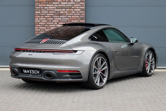 Porsche 992 911 3.0 Carrera 4S | 4-Wielbesturing | Panoramadak | Sport-Chrono | PASM | Burmester High-End | Surround Camera | Stoelventilatie- en verwarming | Night Vision |
