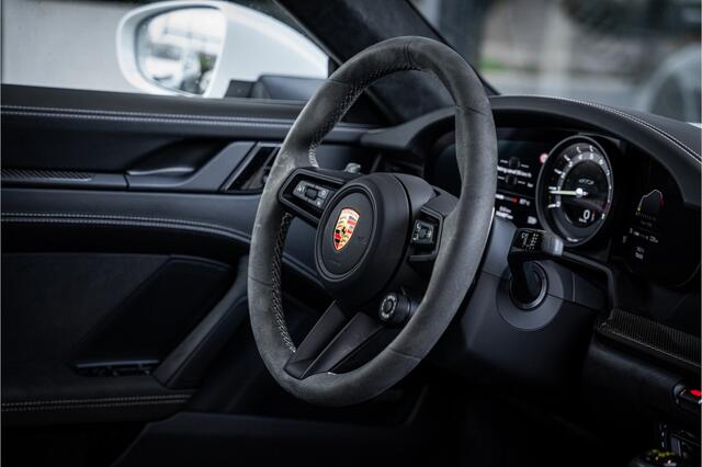 Porsche 992 911 4.0 GT3 - Carbon | Bose | Alcantara