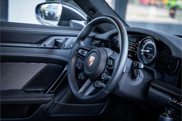 Porsche 992 911 4.0 GT3 RS - Dealeronderhouden | 1e Eigenaar | Fabrieksgarantie | Lift | Bose