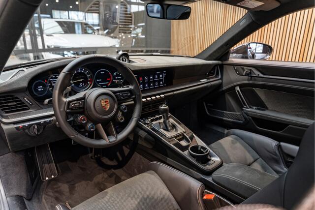 Porsche 992 911 GT3 RS Lift Bose PTS Weissach 4.0 992 GT3 RS Camera Carbon