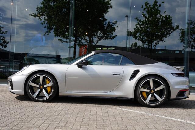 Porsche 992 911 Cabriolet 3.8 Turbo S Manufactur