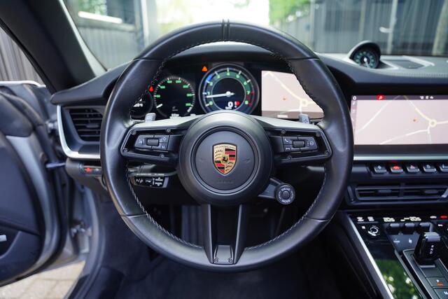 Porsche 992 911 Cabriolet 3.8 Turbo S Manufaktur