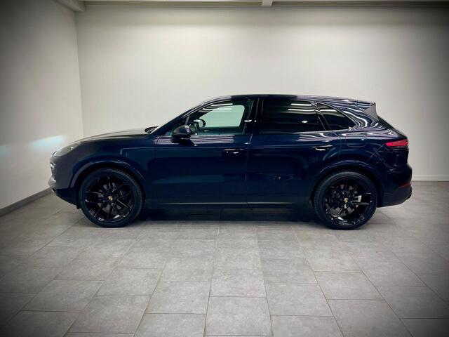 Porsche CAYENNE 3.0 E-Hybrid Pano dak, luchtvering, head up,