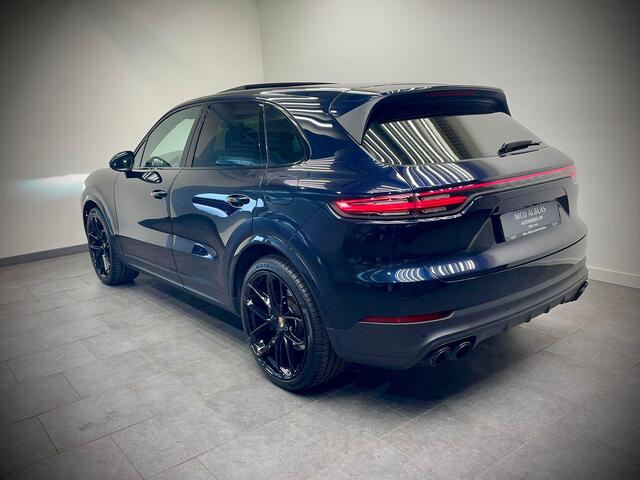 Porsche CAYENNE 3.0 E-Hybrid Pano dak, luchtvering, head up,