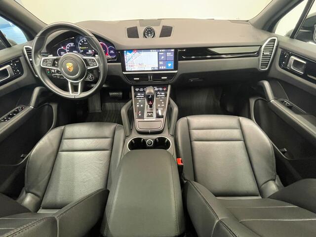 Porsche CAYENNE 3.0 E-Hybrid Pano dak, luchtvering, head up,