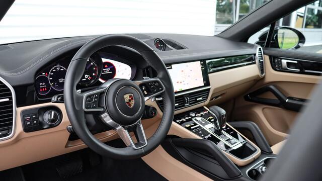 Porsche CAYENNE 3.0 E-Hybrid Platinum Edition SportDesign | Panoramadak | Surround View | BOSE Sound | Trekhaak |