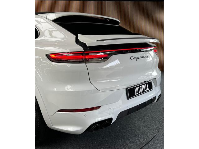 Porsche CAYENNE Coupé 3.0 GT Sport Chrono Carbon Softclose Camera Bose Elektr. uitklapbare trekhaak Alcantara binnenhemel 22" LM velgen