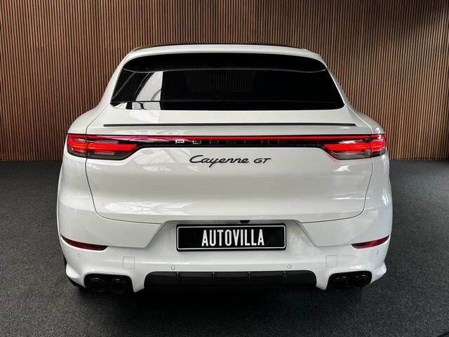 Porsche CAYENNE Coupé 3.0 GT Sport Chrono Carbon Softclose Camera Bose Elektr. uitklapbare trekhaak Alcantara binnenhemel 22" LM velgen