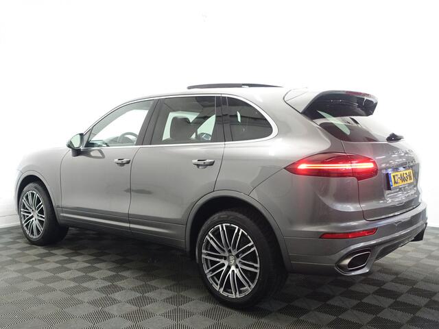 Porsche CAYENNE 3.6 S 300pk Sport Chrono I Panoramadak I Stoelventilatie I Leer I Bose I Bi-xenon I 52 dkm