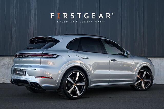 Porsche CAYENNE 3.0 E-Hybrid *Burmester 3D / Achteras-besturing / Panorama / Passenger-display / Keyless / HUD*
