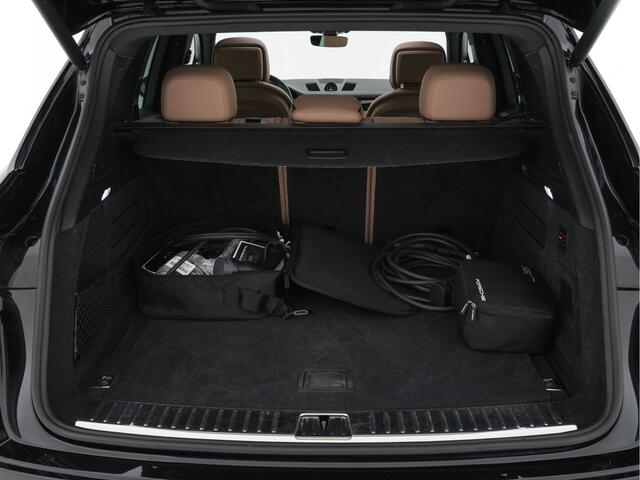 Porsche CAYENNE 3.0 E-Hybrid Sport-Chrono-Pack (INCL-BTW) *PANO | NAPPA-VOLLEDER | FULL-LED | BOSE-SURROUND | MEMORY-PACK | AIR-SUPENSION | NAVI-FULLMAP | CAMERA | DAB+ | SPORT-SEATS | 22''ALU*