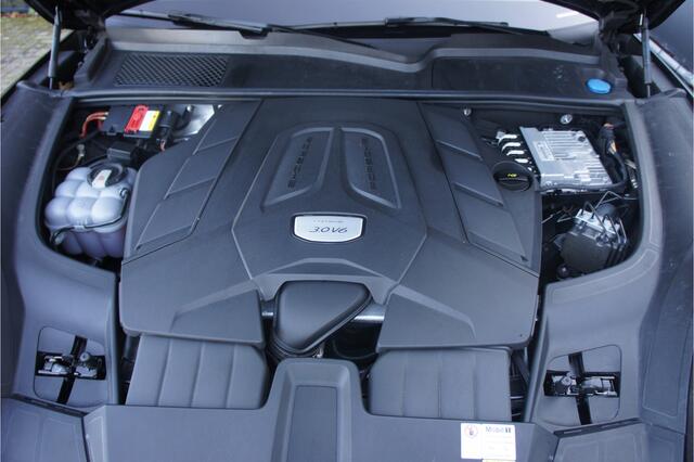 Porsche CAYENNE 3.0
