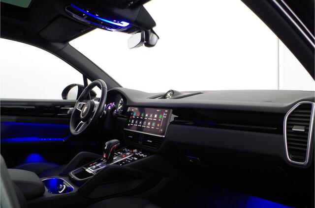 Porsche CAYENNE 3.0 E-Hybrid Platinum Edition > 463pk/Chrono Sport/RS Spyder 21inch/Active Suspension