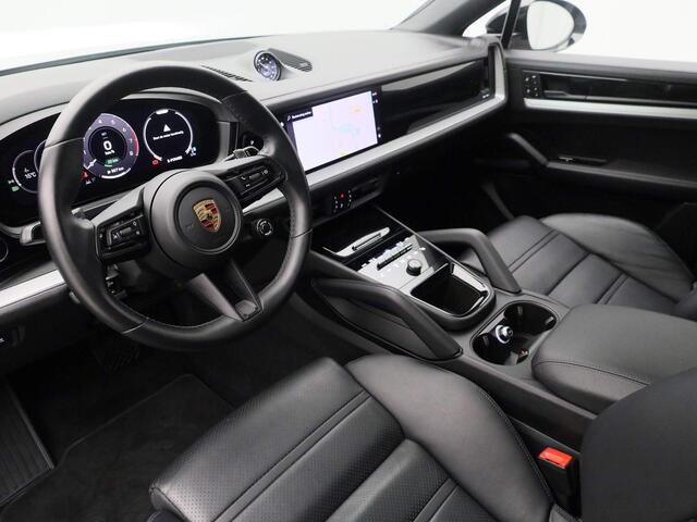 Porsche CAYENNE Coupé 3.0 E-Hybrid | 360°| PANO | ADAPTIVE | BOSE | LUCHTVERING | TREKHAAK