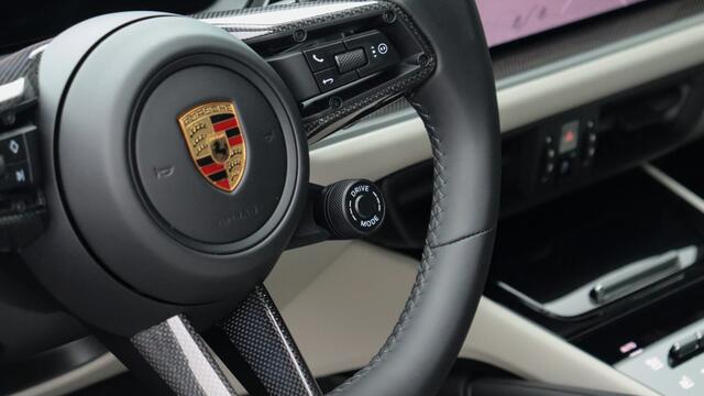 Porsche CAYENNE Coupé 3.0 E-Hybrid SportDesign | Stoelventilatie | InnoDrive | Soft-Close | BOSE Sound | Sportuitlaat | Trekhaak