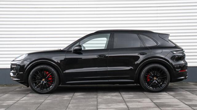 Porsche CAYENNE 4.0 Turbo E-Hybrid SportDesign | Burmester 3D | Head-up | Stoelventilatie | InnoDrive | Rear Seat Entertainment