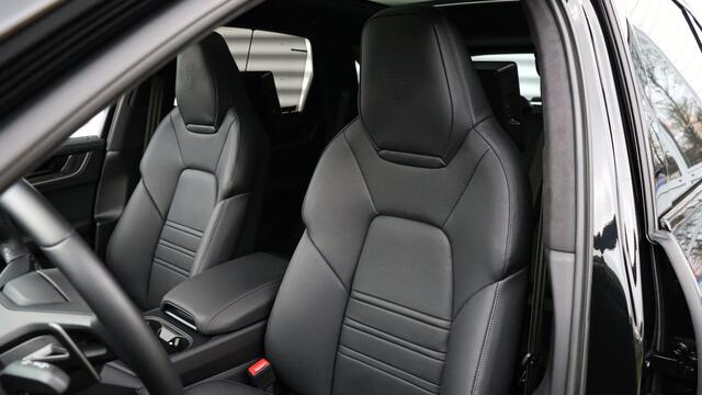 Porsche CAYENNE 4.0 Turbo E-Hybrid SportDesign | Burmester 3D | Head-up | Stoelventilatie | InnoDrive | Rear Seat Entertainment