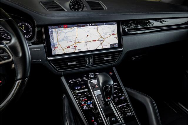 Porsche CAYENNE 3.0 E-Hybrid Massage Soft Close Matrix Stoelventilatie Vierwielbesturing