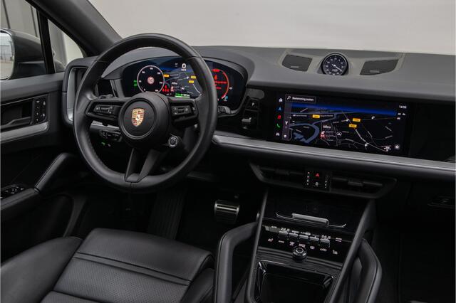 Porsche CAYENNE Coupé 3.0 S E-Hybrid 520pk Pano, Bose, Sport-Design, 18-voudige sportstoelen, Luchtvering
