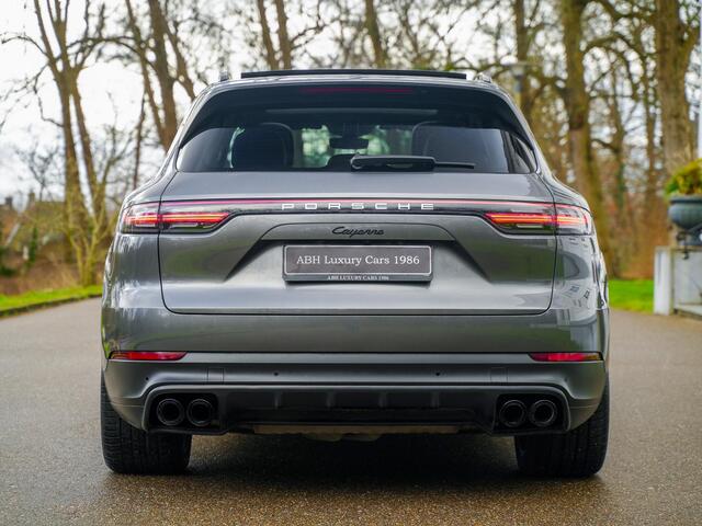 Porsche CAYENNE 3.0 E-Hybrid | Pano | Luchtvering | Night vision | Bose | Sport chrono |