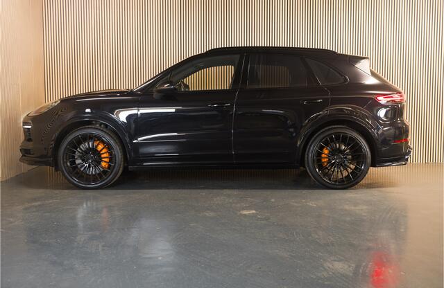 Porsche CAYENNE 2.9 S TechArt Carbon Sport Chrono - Panoramadak - Stoelverwarming/Ventilatie voor en achter - Apple Carplay/Android Auto - 22'