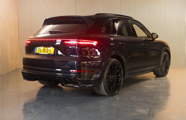 Porsche CAYENNE 2.9 S TechArt Carbon Sport Chrono - Panoramadak - Stoelverwarming/Ventilatie voor en achter - Apple Carplay/Android Auto - 22'
