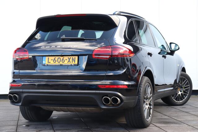 Porsche CAYENNE 3.0 S E-Hybrid PLATINUM EDITION | SPORT-CHRONO | PANO-DAK | LEDER | LUCHTVERING | ELECT. TREKHAAK | FULL OPTIONS