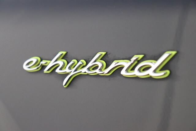 Porsche CAYENNE 3.0 S E-Hybrid PLATINUM EDITION | SPORT-CHRONO | PANO-DAK | LEDER | LUCHTVERING | ELECT. TREKHAAK | FULL OPTIONS