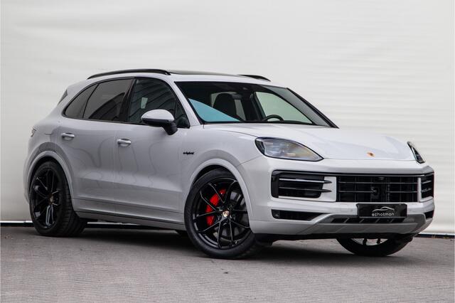Porsche CAYENNE 3.0 E-Hybrid Facelift, Bose, Luchtvering, Pano, Passenger-Display, Sportstoelen 469pk