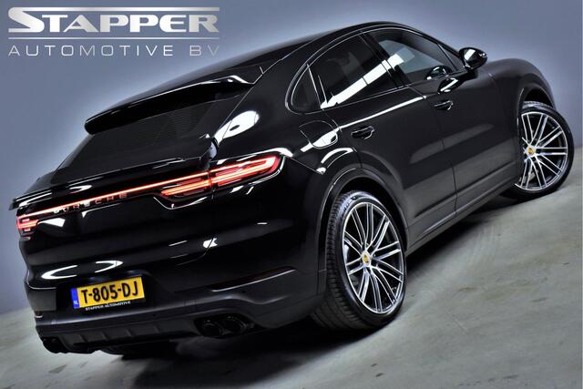 Porsche CAYENNE Coupé 3.0 462pk E-Hybrid Turbo Sportchrono/Pano/Trekhaak/Lmv22''/Carplay/Memory/Camera/Luchtvering