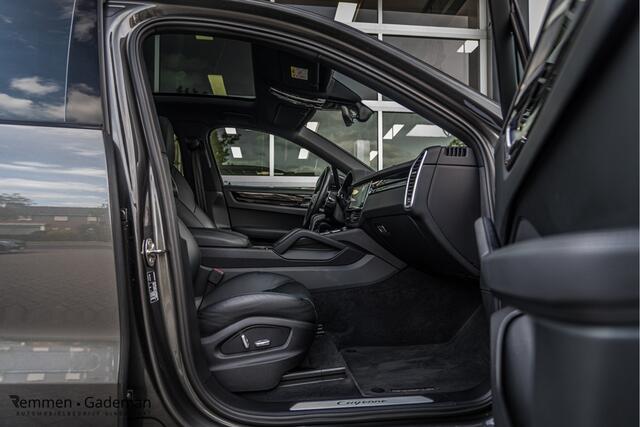 Porsche CAYENNE Coupé 3.0 V6 340pk