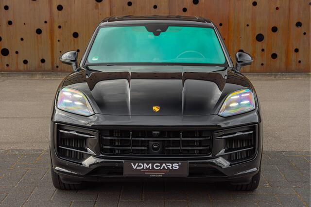 Porsche CAYENNE 3.0 E-Hybrid | PDCC | InnoDrive | Carbon | BOSE | Pano | HUD | 360 | Stoelventilatie |
