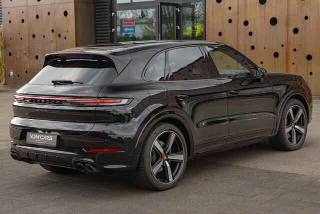 Porsche CAYENNE 3.0 E-Hybrid | PDCC | InnoDrive | Carbon | BOSE | Pano | HUD | 360 | Stoelventilatie |