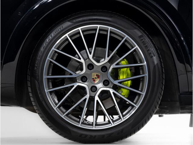 Porsche CAYENNE E-Hybrid Platinum Edition