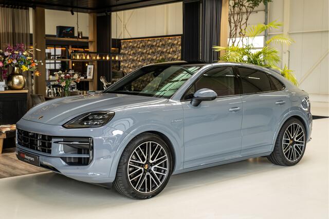 Porsche CAYENNE Coupé 3.0 E-Hybrid | SportDesign | InnoDrive | Trekhaak | PASM | Matrix | SportChrono | BOSE