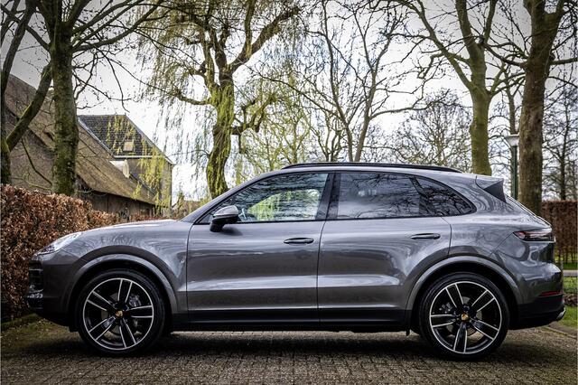 Porsche CAYENNE 3.0 22" Bose Standverwarming Panorama Trekhaak