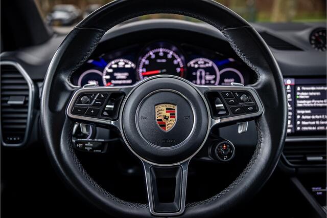 Porsche CAYENNE 3.0 22" Bose Standverwarming Panorama Trekhaak