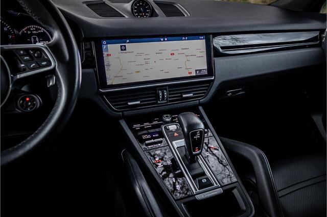 Porsche CAYENNE 3.0 22" Bose Standverwarming Panorama Trekhaak