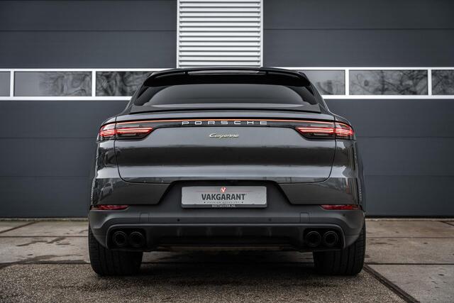 Porsche CAYENNE Coupé 3.0 E-Hybrid |Sport chrono|Matrix-LED| Pano |Trekhaak elektr. |Keyless |BOSE |